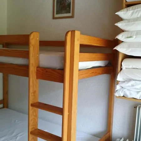 Eperon B3 21 Apartment *
